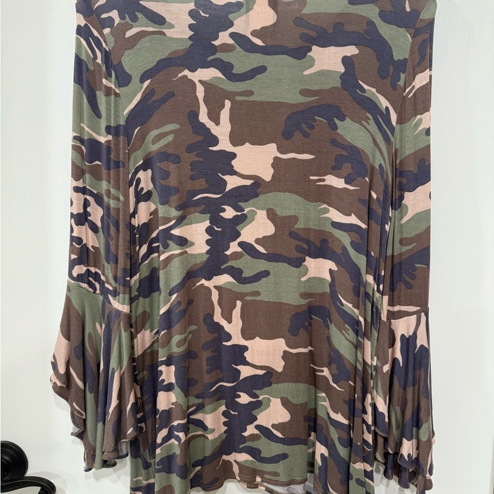 Coco Bianco Camouflage Bell Sleeve Shirt